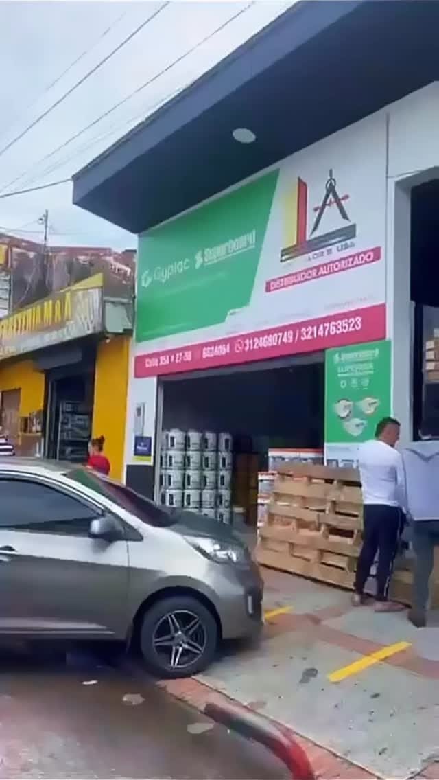 Instagram post from pinturas_maxcolors. This post is in position 1.