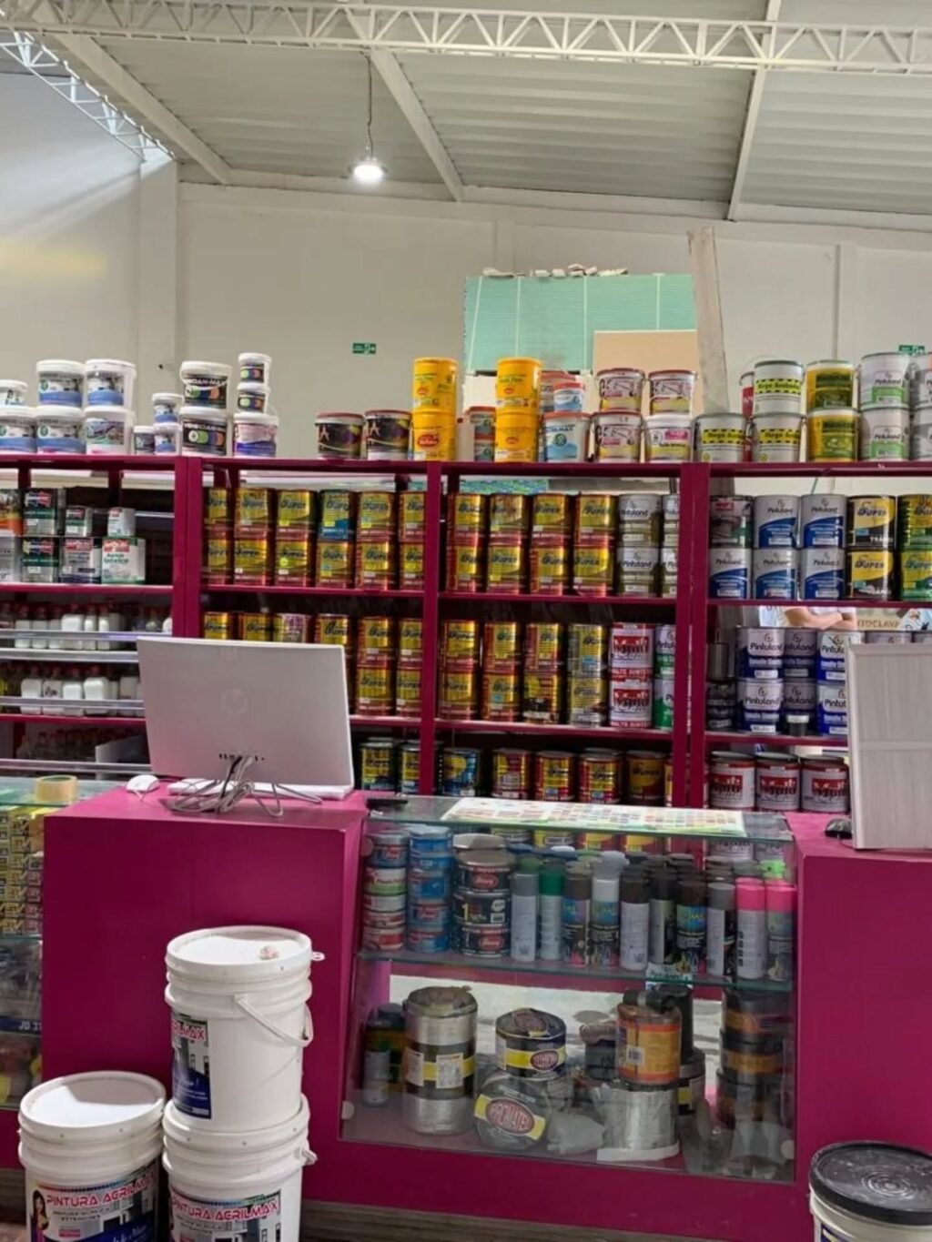 Instagram post from pinturas_maxcolors. This post is in position 5.